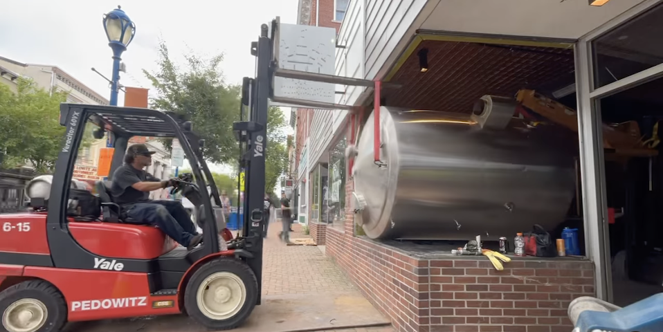 Food Service Rigging Pedowitz Machinery Movers Brewery Tanks Installation Phoenixville PA 2