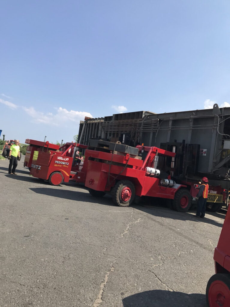 Heavy Equipment and Machinery Rigging Newark NJ 4